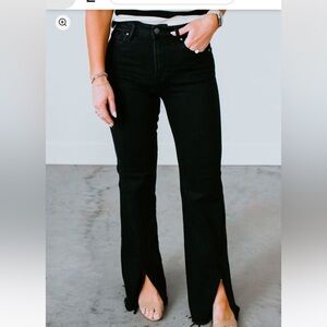 RISEN Shuri Slit Straight Jean